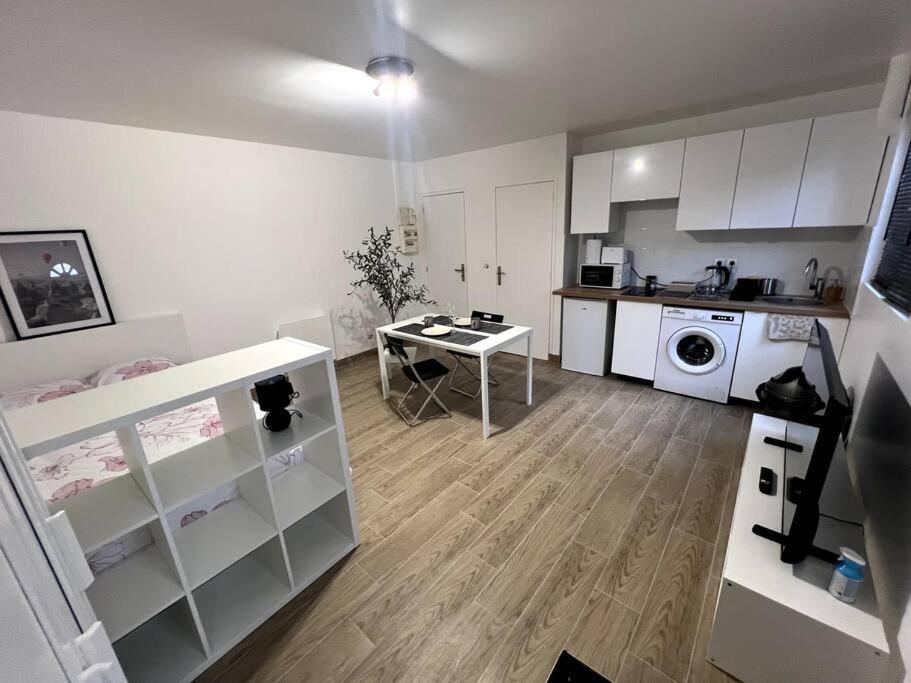 Appartement Proche Tramway Vitry-sur-Seine Buitenkant foto